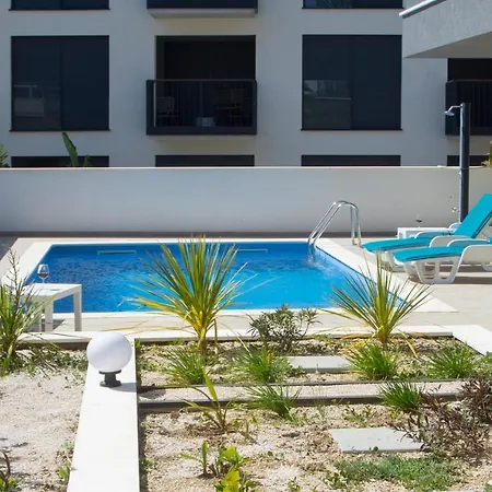 Apartment Your Own Split