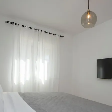 Apartment Your Own *