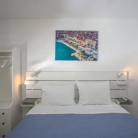 Apartment Your Own *