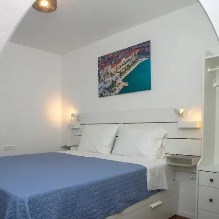 Your Own Appartement